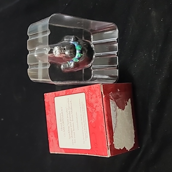 VINTAGE Hallmark Hand-Blown Glass Penguin Ornament 2000 Li'l Roly-Poly Penguin - Picture 5 of 10